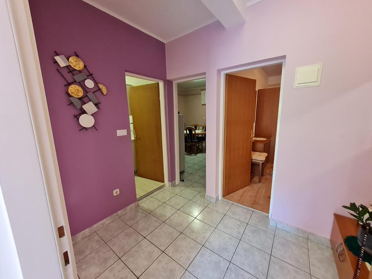 Apartment Nada *