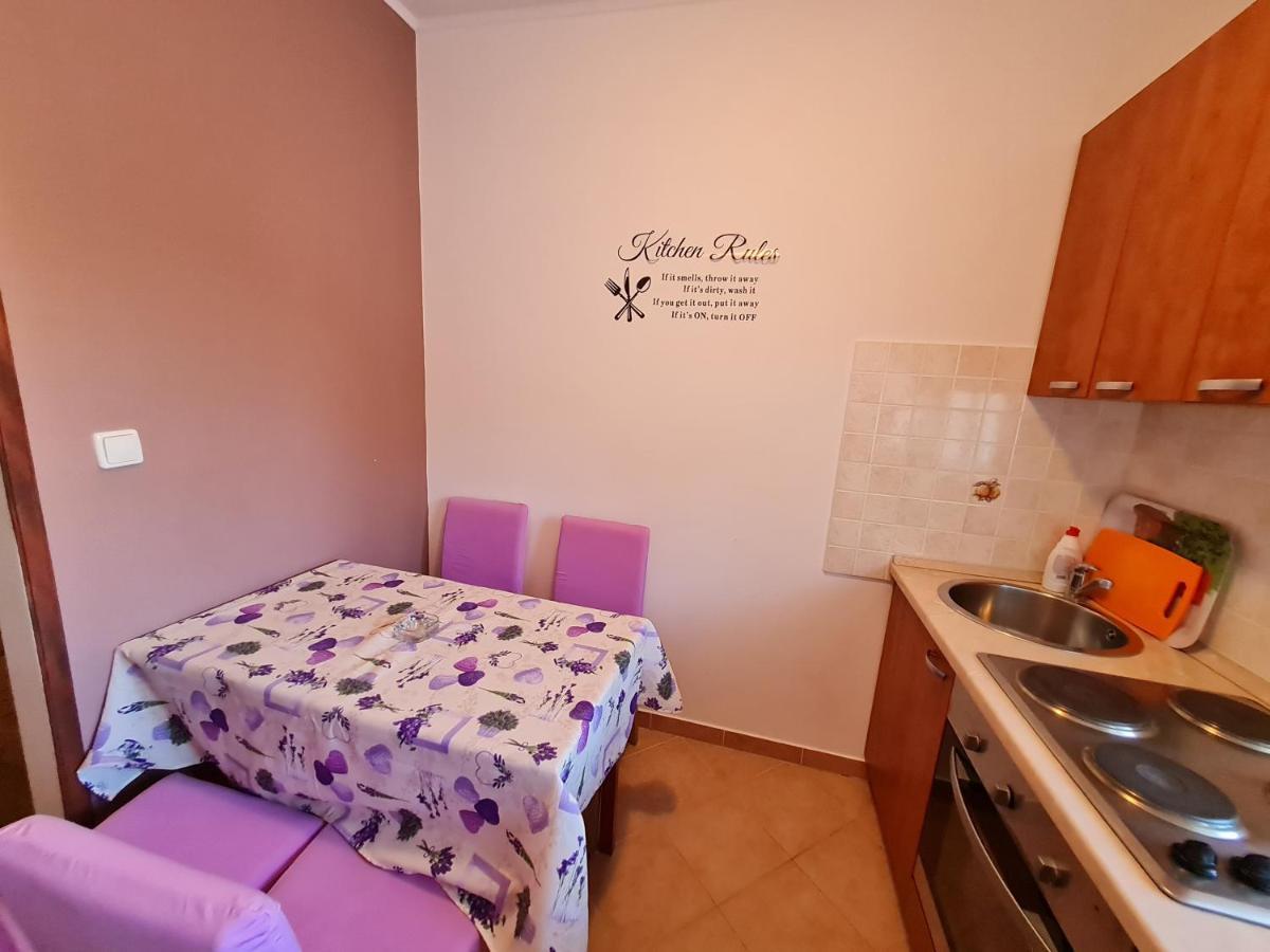 Nada Apartment Mundanije