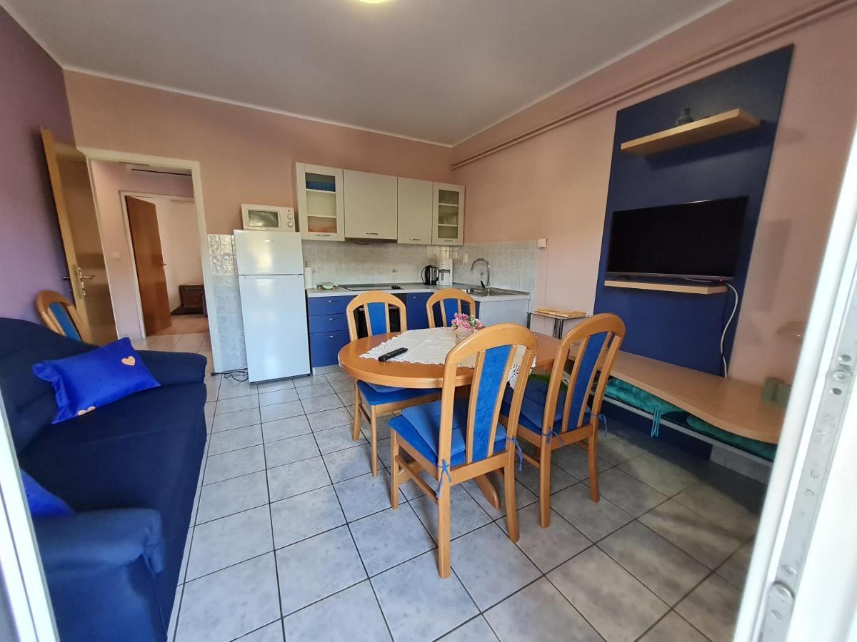 Nada Apartament Mundanije